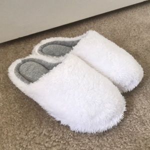 SOLD!! Fluffy Slippers